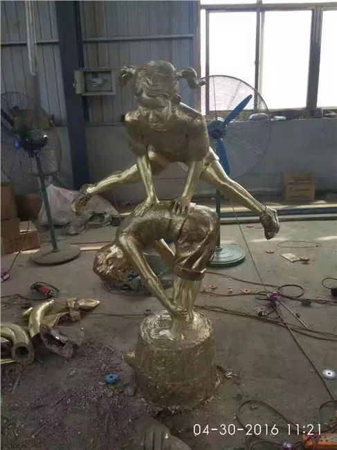 園林雕塑藝術(shù)與產(chǎn)業(yè)實踐 以河北唐縣衛(wèi)剛銅雕工藝品廠為例